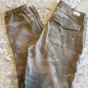 PAIGE Women’s Olive and Tan Cargo Pants